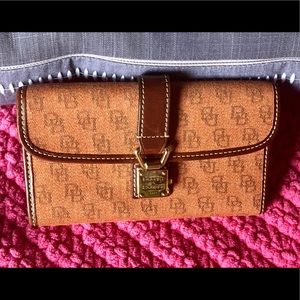 Dooney & Bourke Wallet